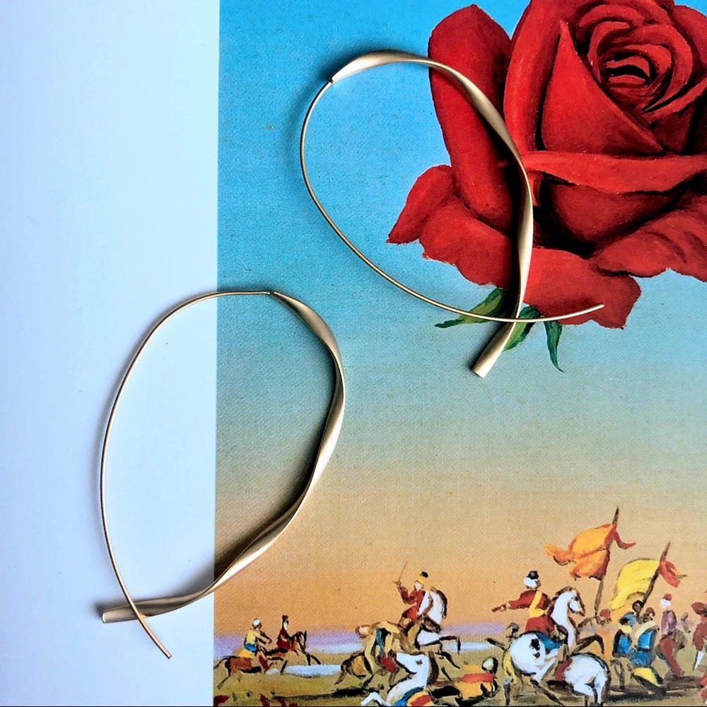 Twisted Hoop Earrings